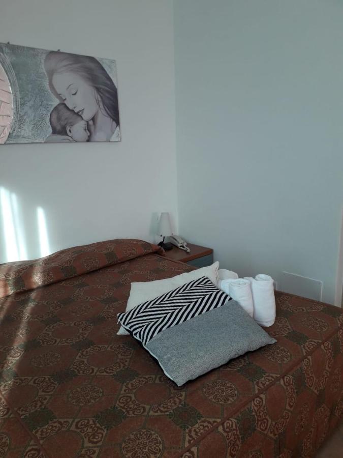 Albergo Del Turista Vernasca Exteriör bild
